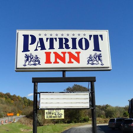 Patriot Inn Spencer Bagian luar foto